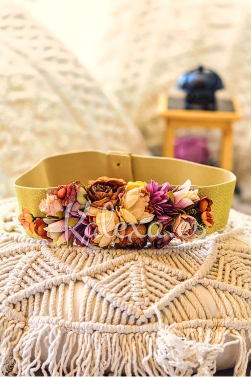 Golden flower belt