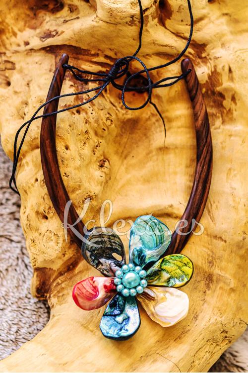 Balinese bloem boho ketting