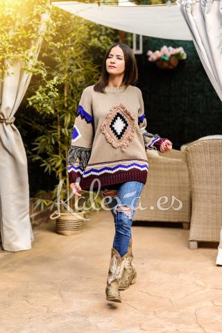 Pull Ethnique à Franges