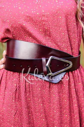 Asymmetrical leather belt