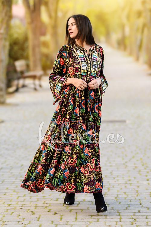 Kleid für die Boho-Gast Guloya.