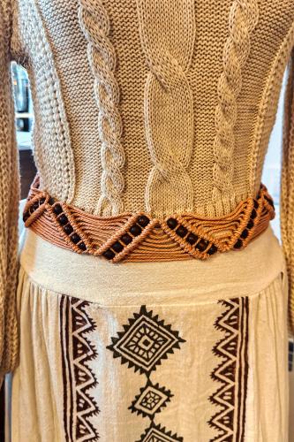 Cinturón macramé rosa palo