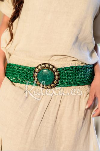 Ceinture en cuir avec boucle verte