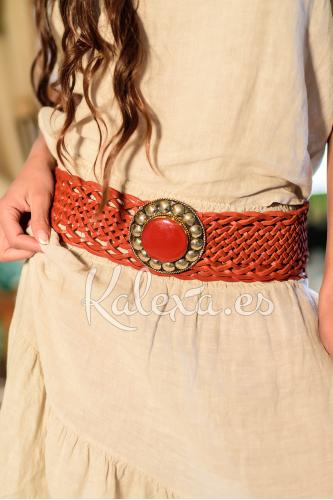 Ceinture en cuir avec boucle orange