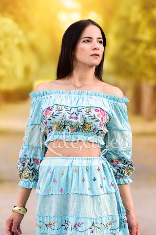 Top Boho KunakDieses wunderschöne Boho Kunak Top ist perfekt für Frauen, die ihren persönlichen Stil zum Ausdruck bringen woll