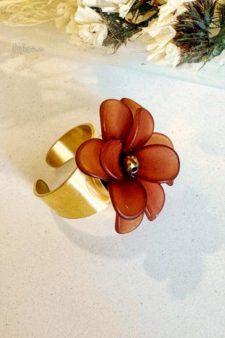 Anillo de acero con flor boho