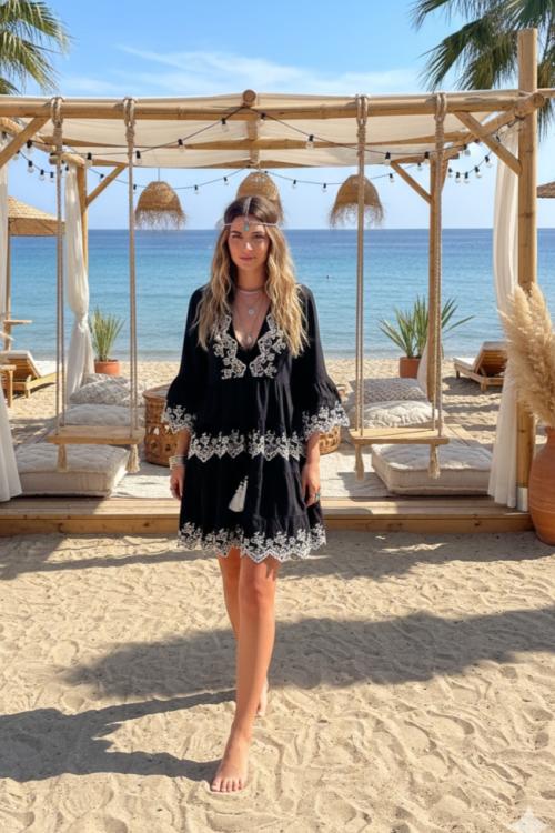 Zwarte geborduurde Boho jurk