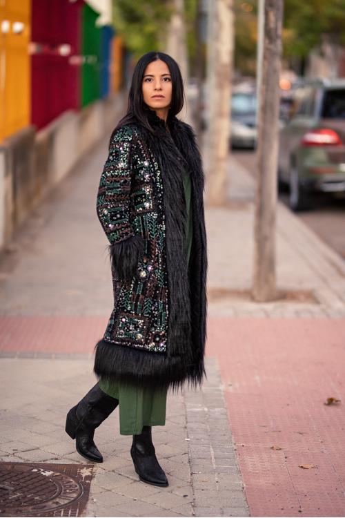 Boho Chic Mahima Mantel