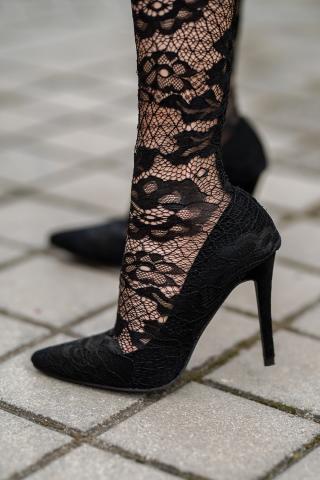 Scarpe in pizzo Chikilla