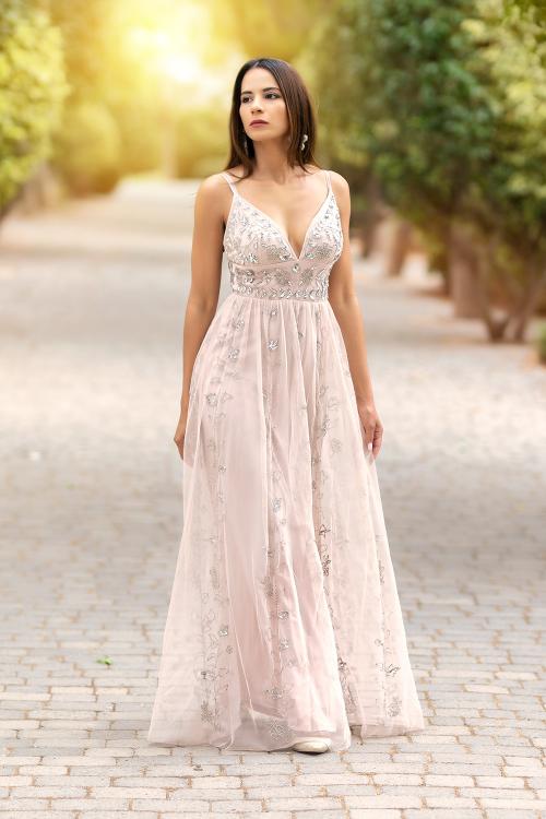 Romantisches Boho-Gästekleid.