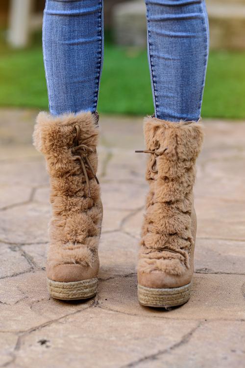 Bottines bohèmes à pompons