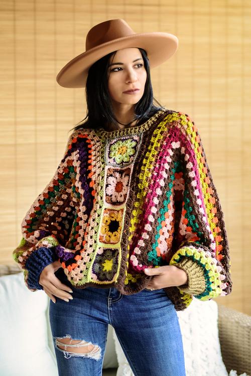 Regenbogen-Boho-Pullover