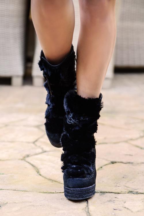 Botins Boho Pompom