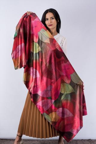 Foulard en Soie, Feuilles Rouges